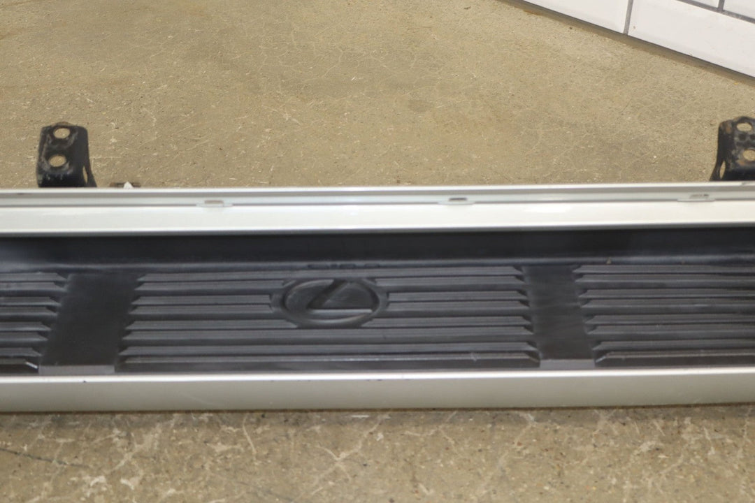 03 - 05 Lexus GX470 Left Driver Running Board Silver *Scratches*