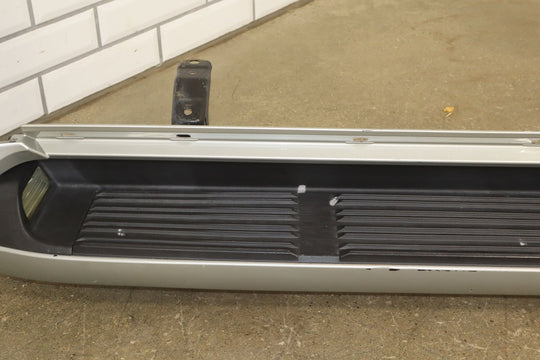 03 - 05 Lexus GX470 Left Driver Running Board Silver *Scratches*