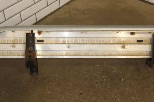 03 - 05 Lexus GX470 Left Driver Running Board Silver *Scratches*