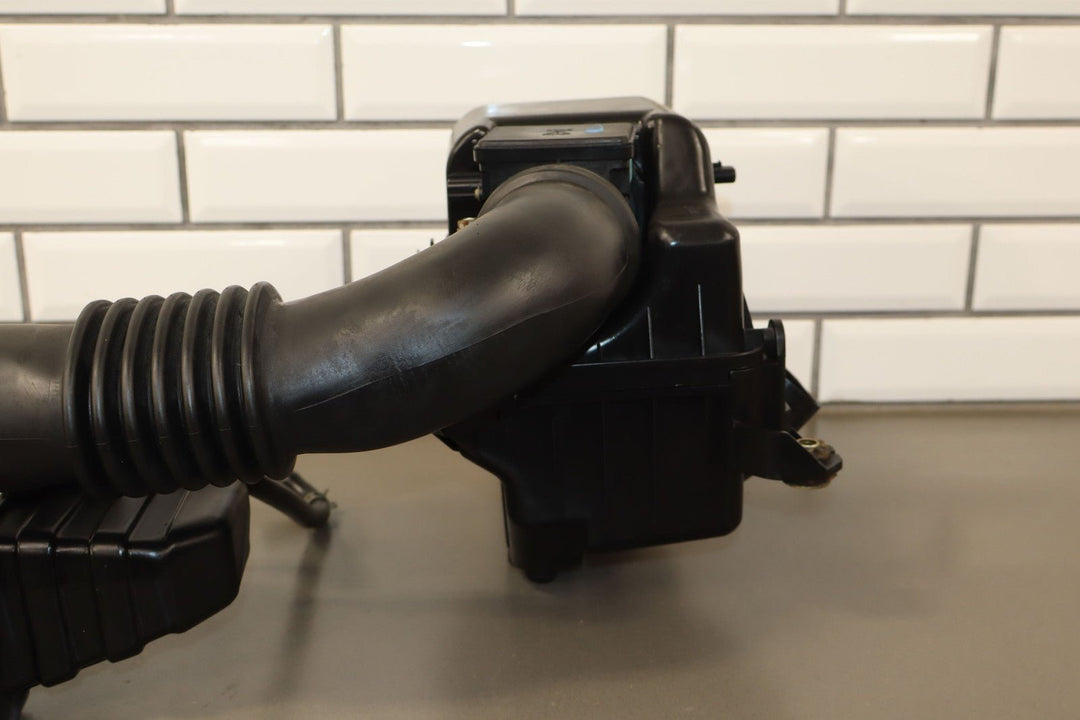 03 - 05 Mazda Miata NB 1.8L Air Cleaner W/ Intake Tube (No Mass Airflow Sensor)