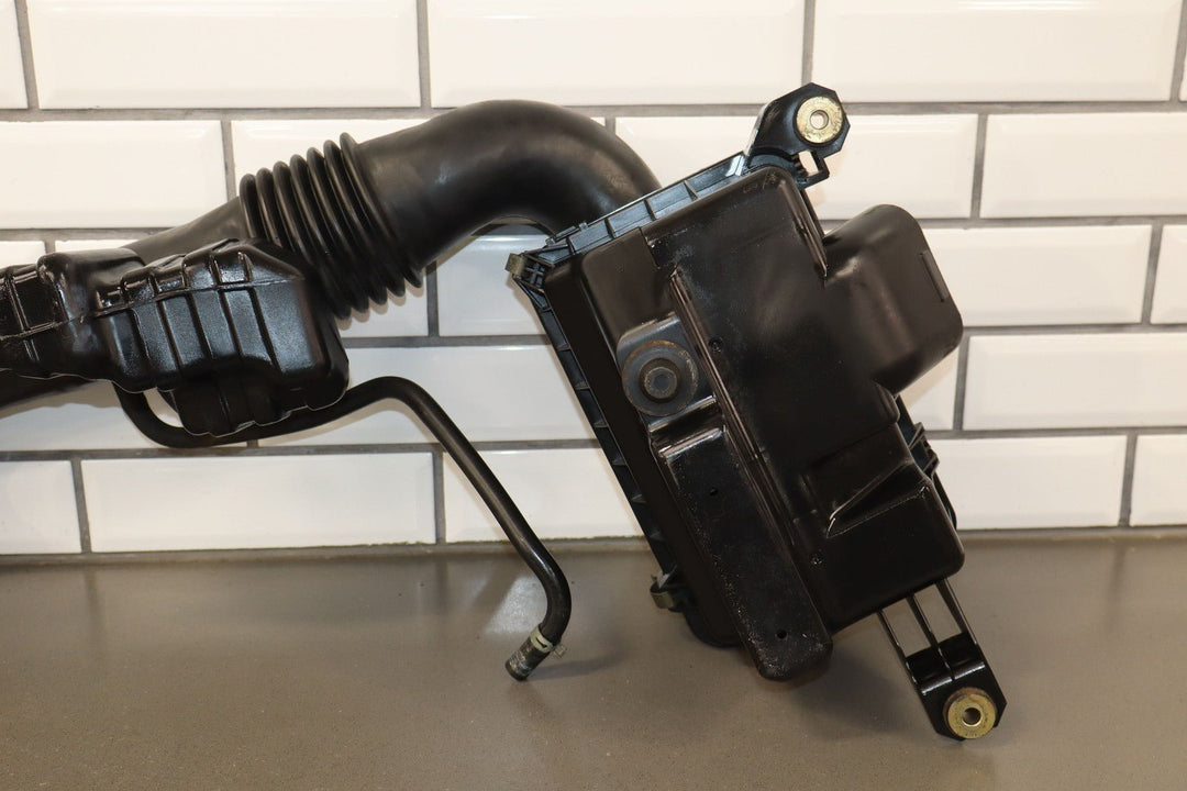 03 - 05 Mazda Miata NB 1.8L Air Cleaner W/ Intake Tube (No Mass Airflow Sensor)