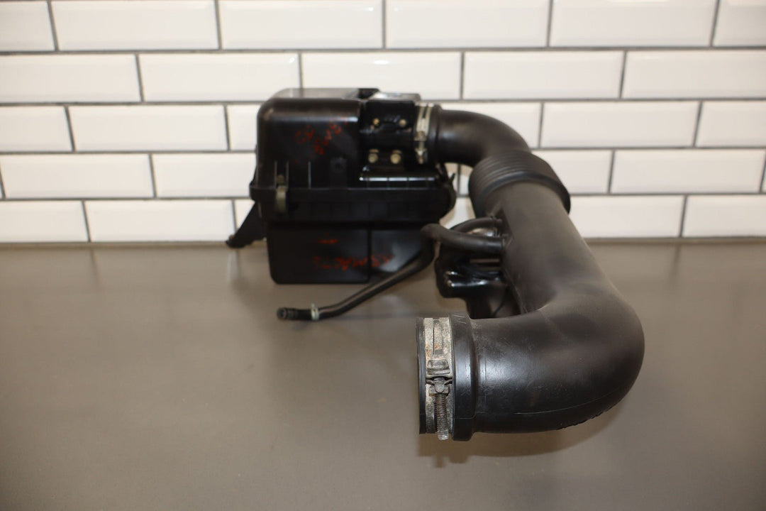 03 - 05 Mazda Miata NB 1.8L Air Cleaner W/ Intake Tube (No Mass Airflow Sensor)