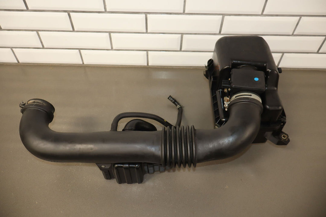 03 - 05 Mazda Miata NB 1.8L Air Cleaner W/ Intake Tube (No Mass Airflow Sensor)