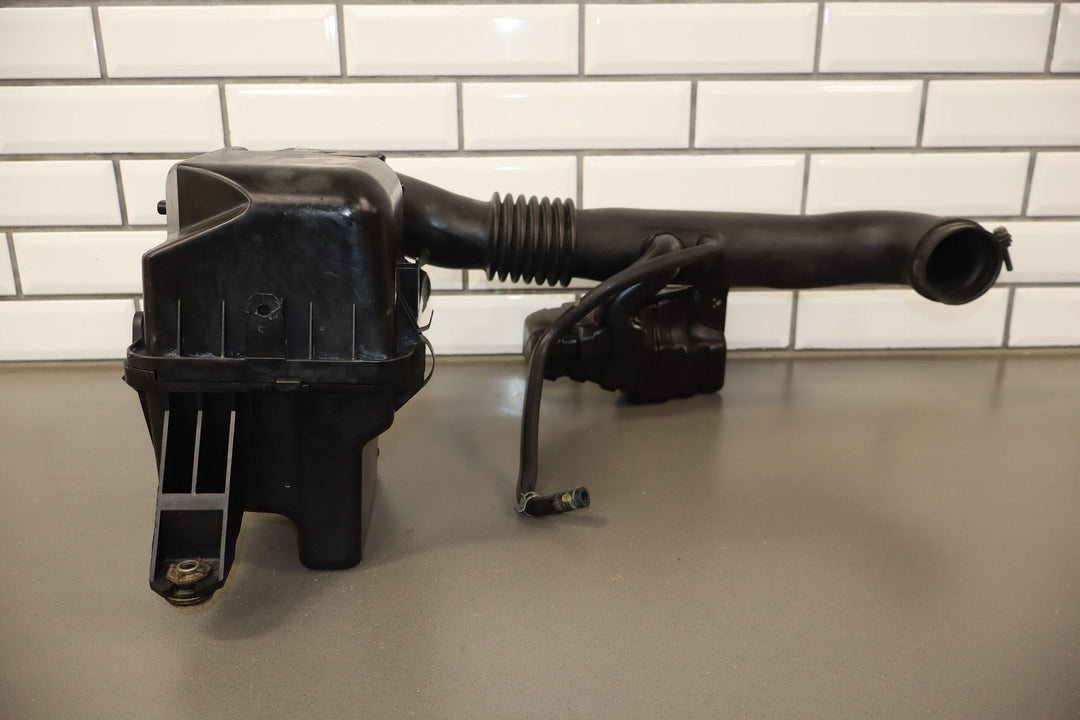 03 - 05 Mazda Miata NB 1.8L Air Cleaner W/ Intake Tube (No Mass Airflow Sensor)