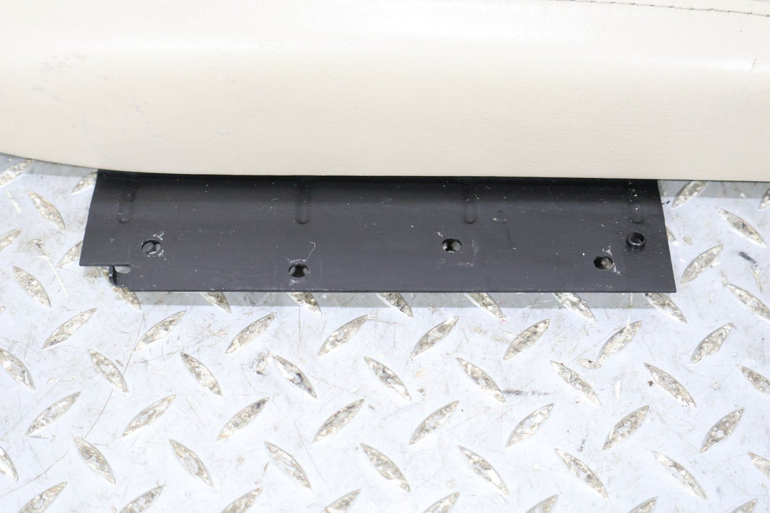 03 - 06 Cadillac Escalade Center Console Lid (Shale 152) W/Hinge (Minor Wear)