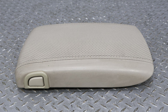 03 - 06 Cadillac Escalade Center Console Lid (Shale 152) W/Hinge (Minor Wear)