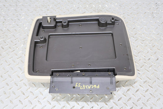 03 - 06 Cadillac Escalade Center Console Lid (Shale 152) W/Hinge (Minor Wear)