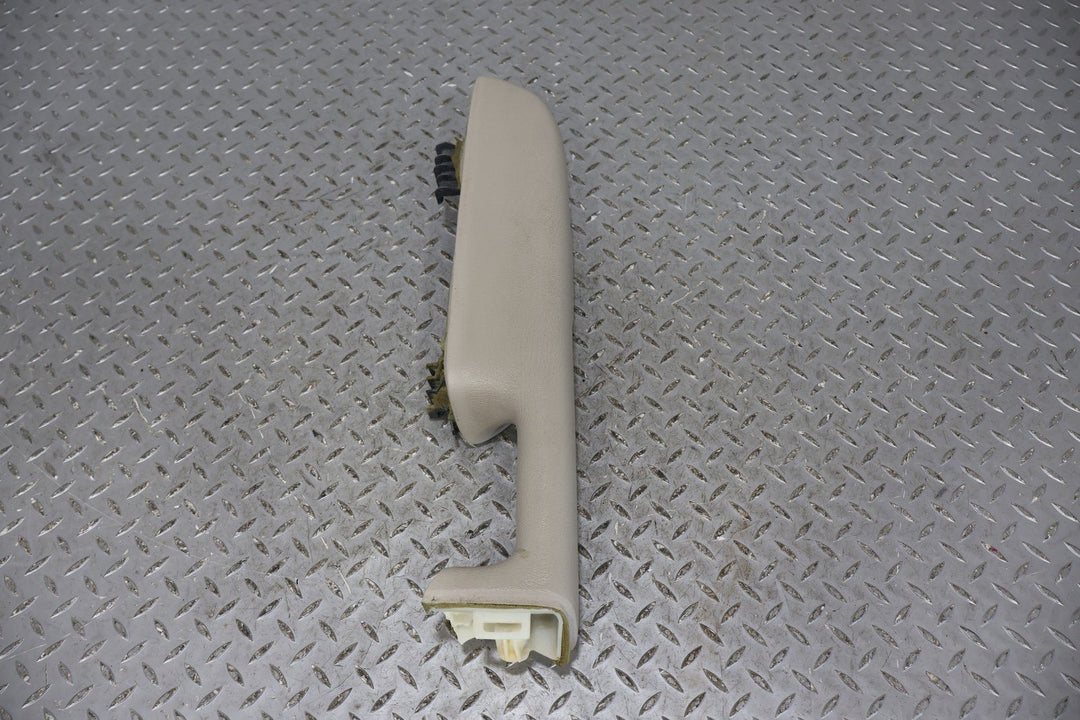 03 - 06 Cadillac Escalade Front Right Door Armrest (Shale 15I) Solid Mount