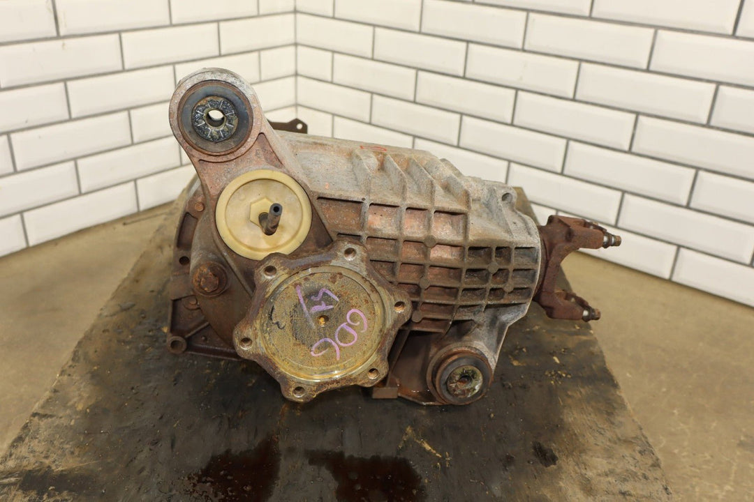 03 - 06 Cadillac Escalade Yukon Denali 3.73 Ratio Front Differential/Carrier