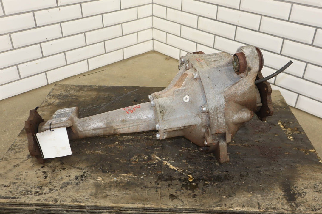 03 - 06 Cadillac Escalade Yukon Denali 3.73 Ratio Front Differential/Carrier