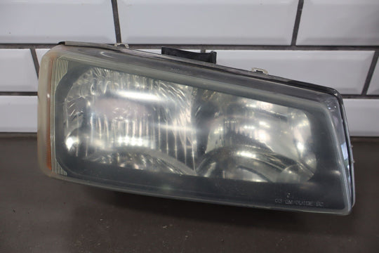 03 - 06 Chevy Avalanche OEM Yellow Grille with Headlights / Signals Sun Faded