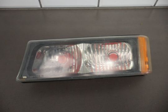 03 - 06 Chevy Avalanche OEM Yellow Grille with Headlights / Signals Sun Faded