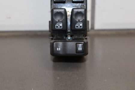 03-06 Chevy GMC Driver Left LH Window Switch DDM 15125143