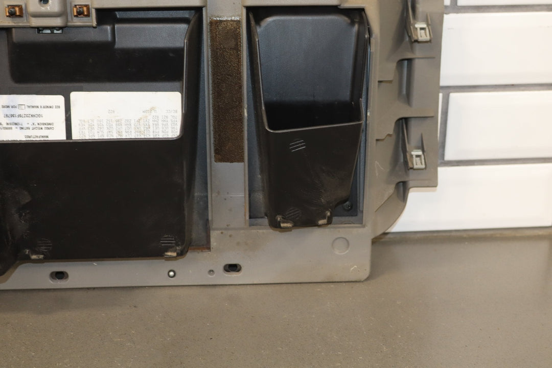 03 - 06 Chevy GMC Truck SUV GMT800 Glove Box Medium Gray 922
