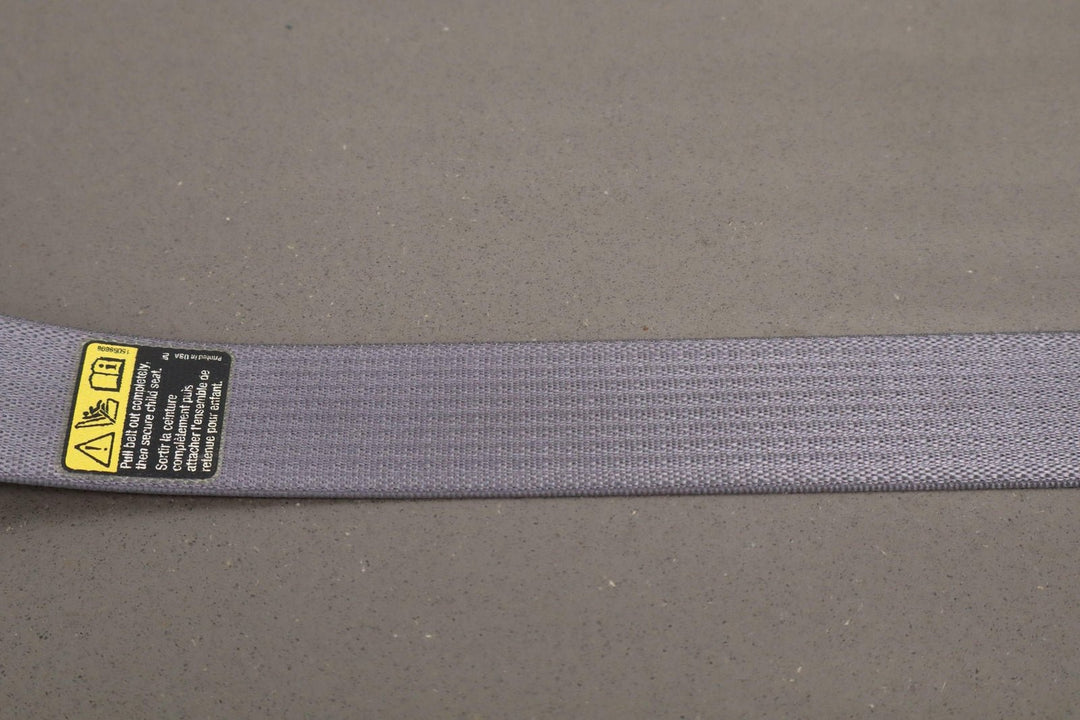 03 - 06 Chevy Silverado Sierra Extended Cab Left Rear Seat Belt Retractor (Grey)