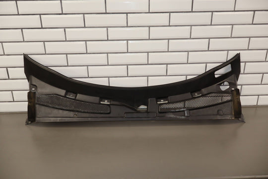 03 - 06 Chevy SSR Front Center Cowl Vent Panel (Textured Black)