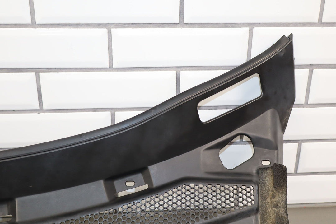 03 - 06 Chevy SSR Front Center Cowl Vent Panel (Textured Black)