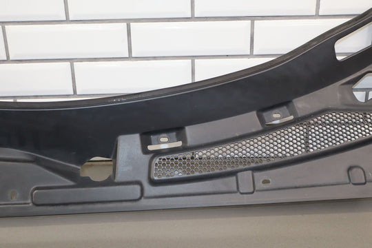 03 - 06 Chevy SSR Front Center Cowl Vent Panel (Textured Black)