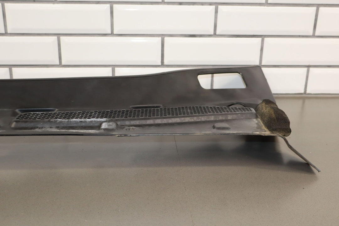 03 - 06 Chevy SSR Front Center Cowl Vent Panel (Textured Black)