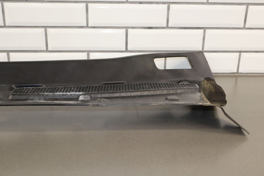 03 - 06 Chevy SSR Front Center Cowl Vent Panel (Textured Black)