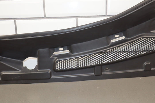 03 - 06 Chevy SSR Front Center Cowl Vent Panel (Textured Black) Light Sun Fade