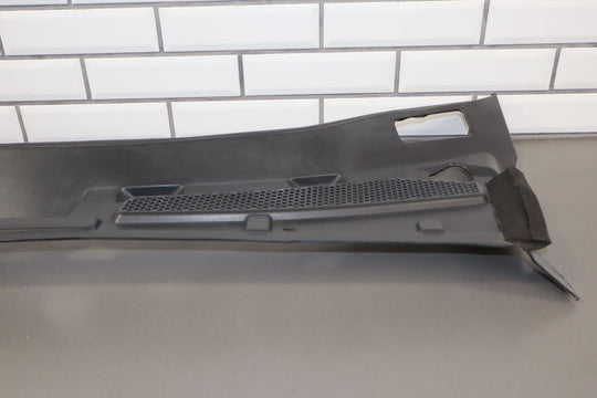 03 - 06 Chevy SSR Front Center Cowl Vent Panel (Textured Black) Light Sun Fade