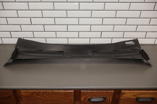 03 - 06 Chevy SSR Front Center Cowl Vent Panel (Textured Black) Light Sun Fade