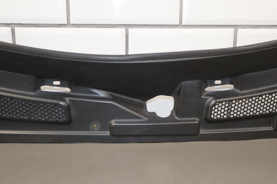 03 - 06 Chevy SSR Front Center Cowl Vent Panel (Textured Black) Light Sun Fade