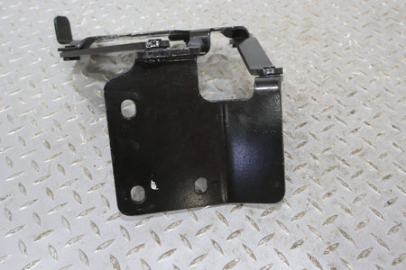 03-06 Chevy SSR Left LH Driver Tonneau Cover Hinge OEM (Tested)