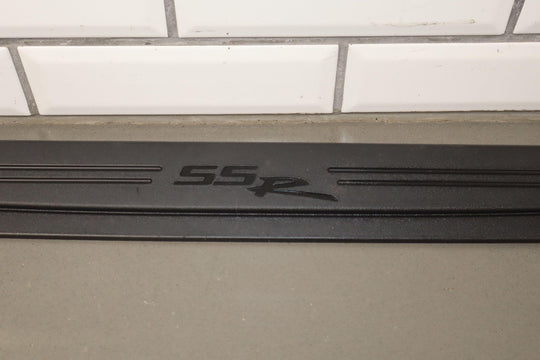 03 - 06 Chevy SSR Pair of LH & RH Outer Door Entry Sill Plates OEM Used See Photos