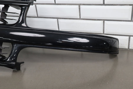 03-06 Chevy Tahoe/Suburban GMT800 Body Color Grille 19131244