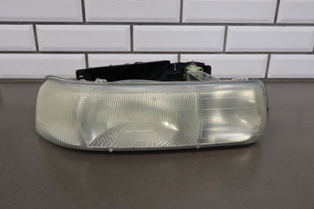 03-06 Chevy Tahoe/Suburban GMT800 Body Color Grille 19131244