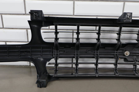 03-06 Chevy Tahoe/Suburban GMT800 Body Color Grille 19131244