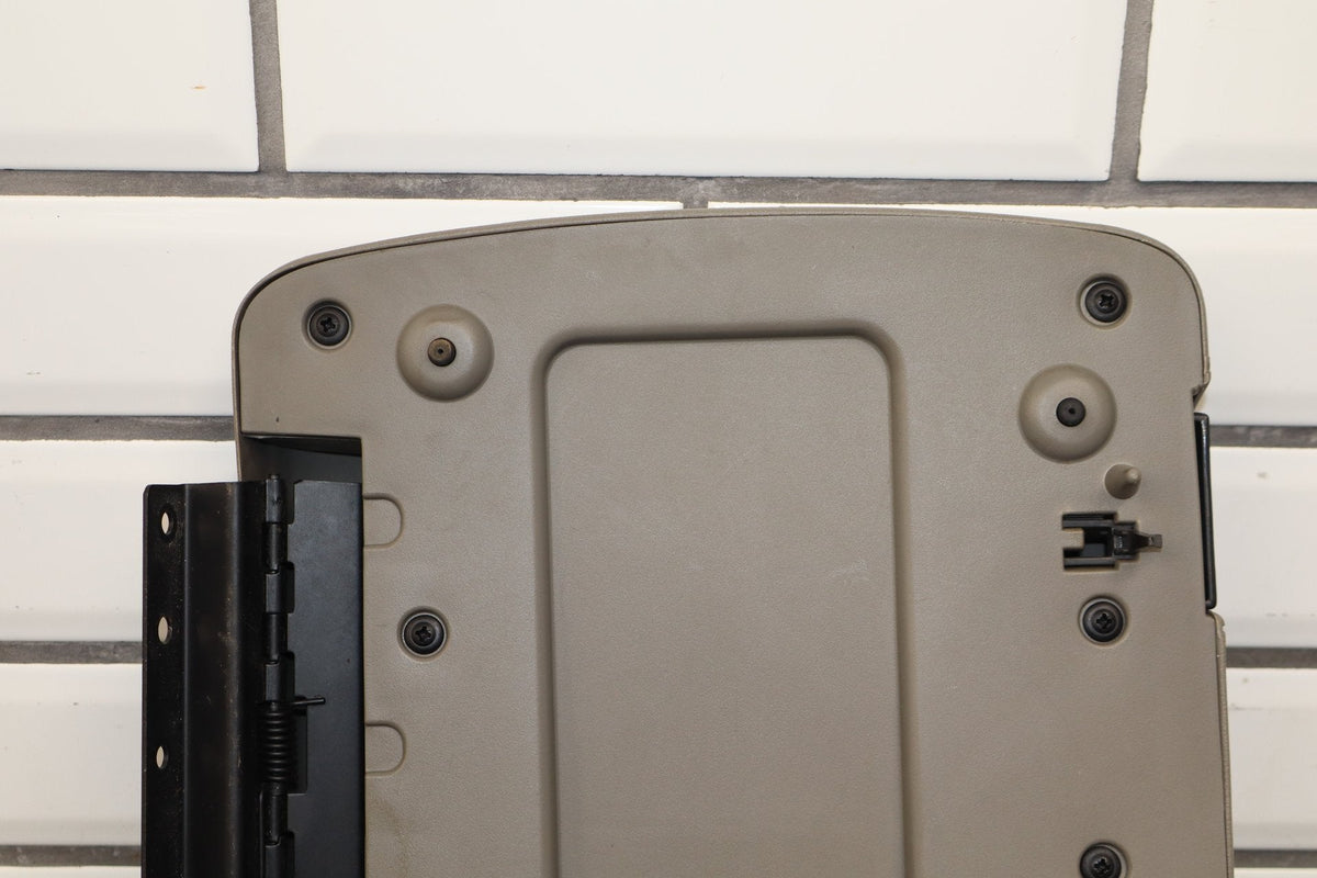 03-06 Chevy Tahoe/Suburban GMT800 Console Lid Charcoal