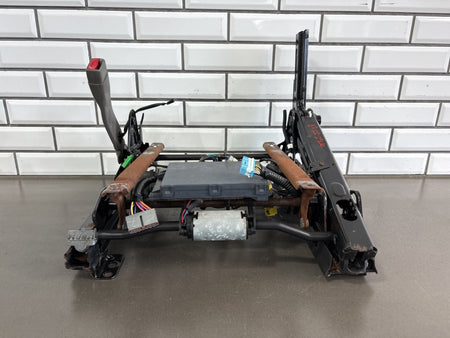03-06 Chevy Tahoe/Suburban GMT800 Driver Power Seat Track