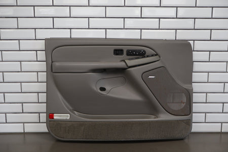 03-06 Chevy Tahoe/Suburban GMT800 Left Front Door Panel Charcoal