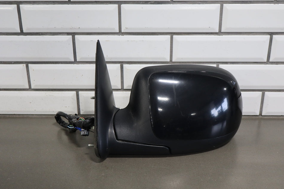 03-06 Chevy Tahoe/Suburban GMT800 Left Mirror Power Fold Signal