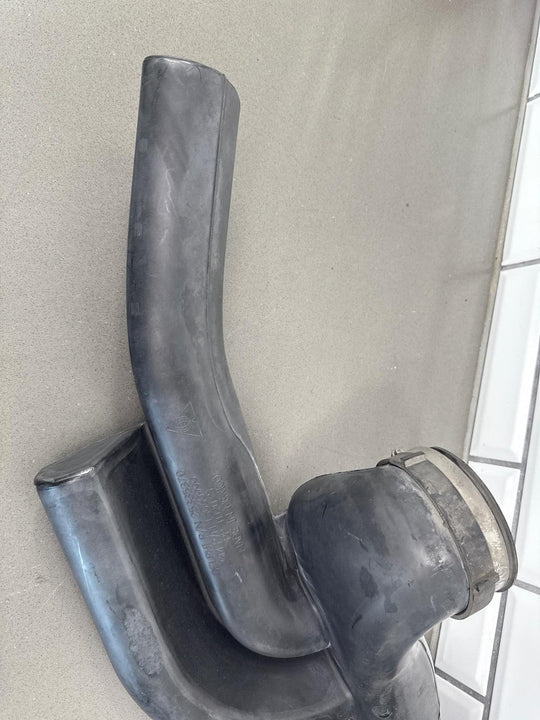 03 - 06 Chevy Truck SUV GMT800 5.3L Air Cleaner Assembly OEM