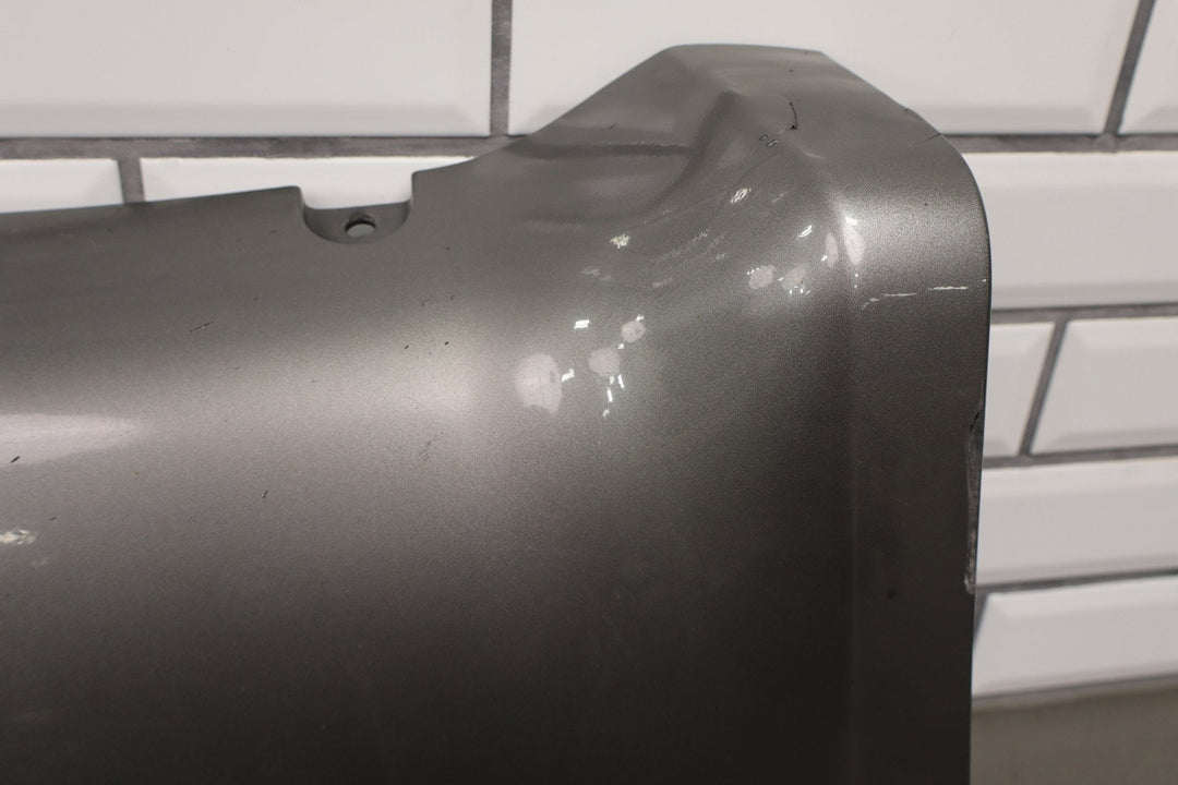 03 - 06 GMC Yukon Denali Left Quarter Panel Molding (Steel Gray 16U)
