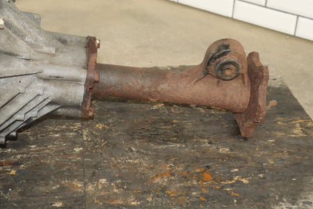 03-06 Hummer H2 4X4 Front Axle Differential Carrier 4.10 Assembly 25819234