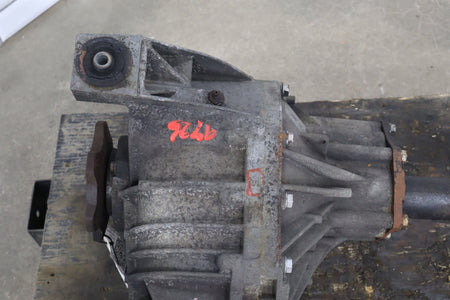 03-06 Hummer H2 4X4 Front Axle Differential Carrier 4.10 Assembly 25819234