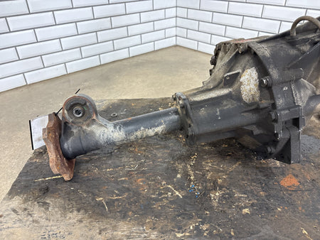 03-06 Hummer H2 4X4 Front Axle Differential Carrier 4.10 Assembly 25819234