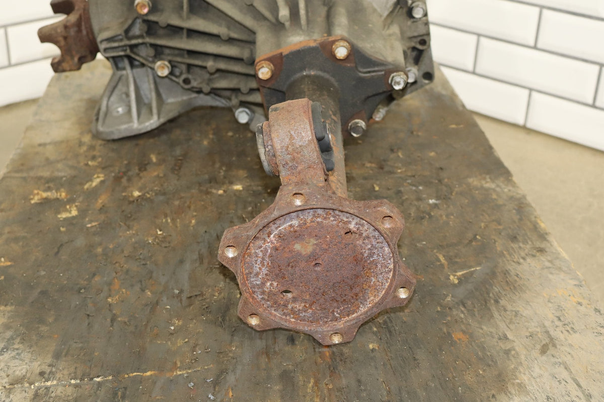 03-06 Hummer H2 4X4 Front Axle Differential Carrier 4.10 Assembly 25819234