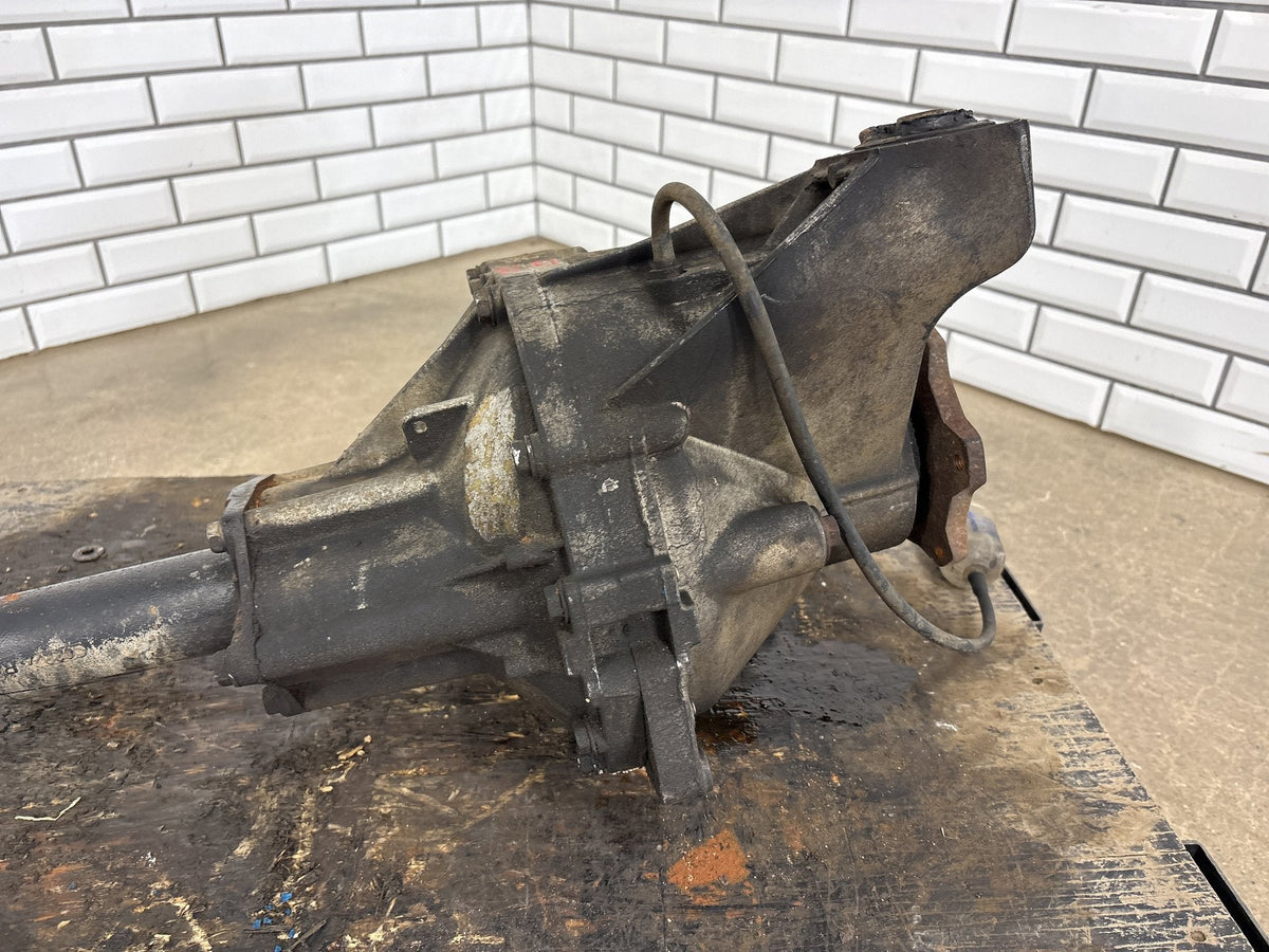 03-06 Hummer H2 4X4 Front Axle Differential Carrier 4.10 Assembly 25819234