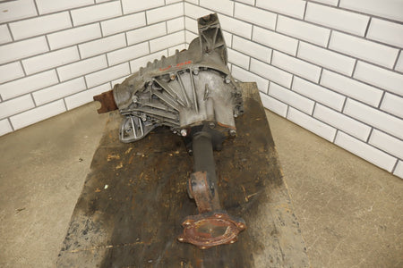 03-06 Hummer H2 4X4 Front Axle Differential Carrier 4.10 Assembly 25819234