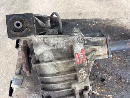 03-06 Hummer H2 4X4 Front Axle Differential Carrier 4.10 Assembly 25819234
