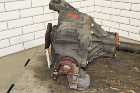 03-06 Hummer H2 4X4 Front Axle Differential Carrier 4.10 Assembly 25819234