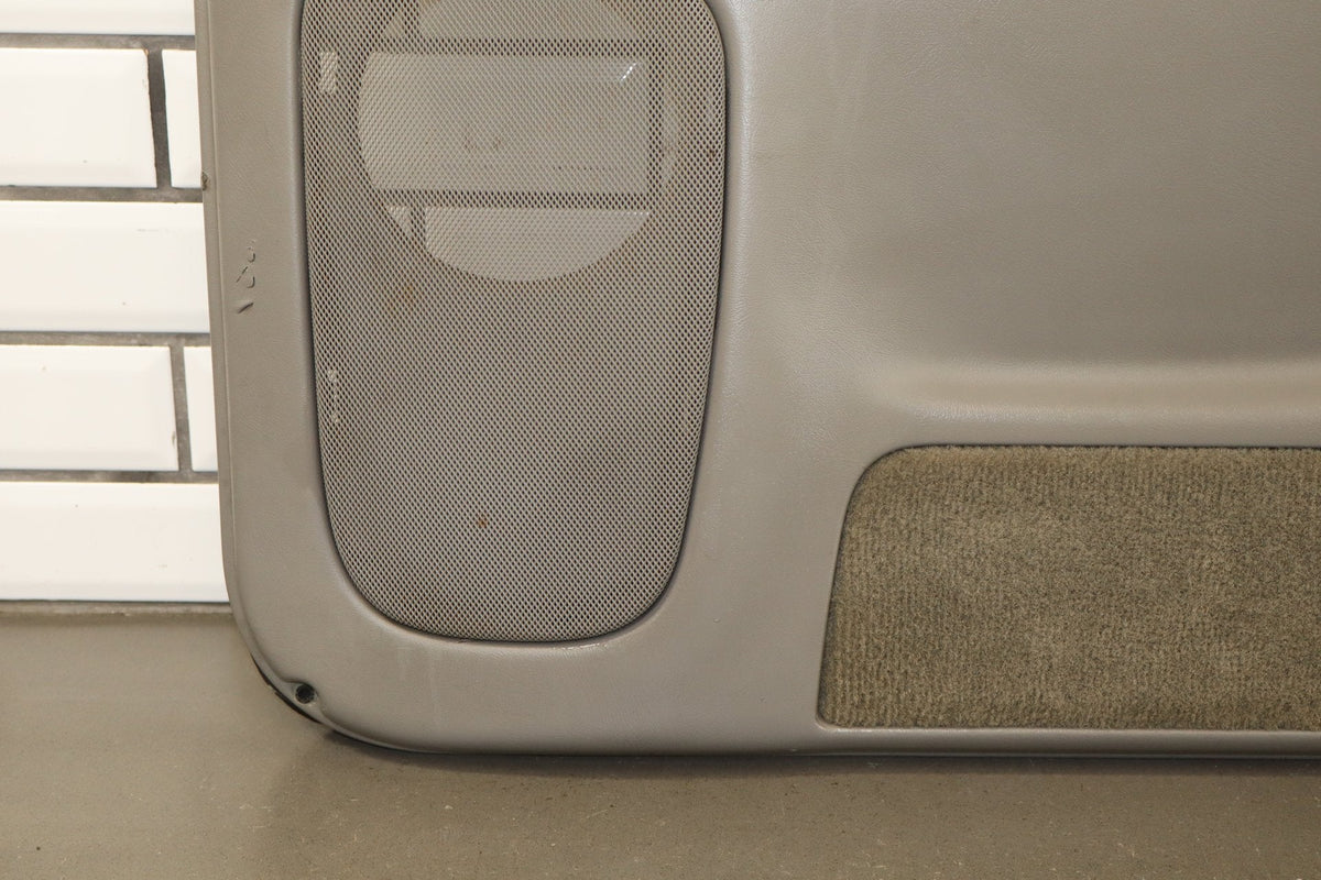03-07 Chevrolet Silverado 2500HD Crew Right Rear Door Trim Panel Medium Gray 922