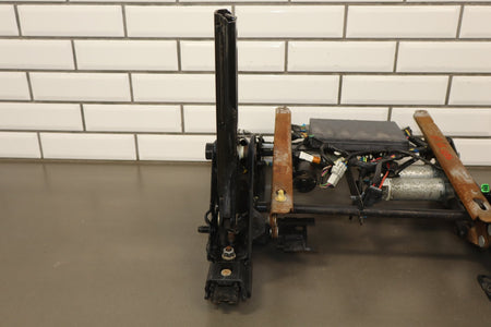 03-07 Chevrolet Silverado 2500HD GMT800 Driver Power Seat Track Assembly