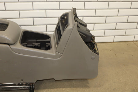 03-07 Chevrolet Silverado/Sierra 2500HD Center Console Medium Gray GMT800